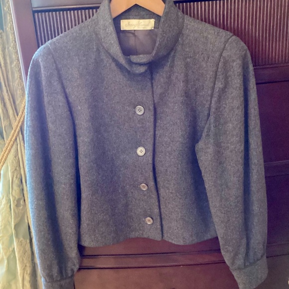 Irving Samuel Montreal Wool Blend Suit Jacket, size 10, like new - Picture 2 of 11